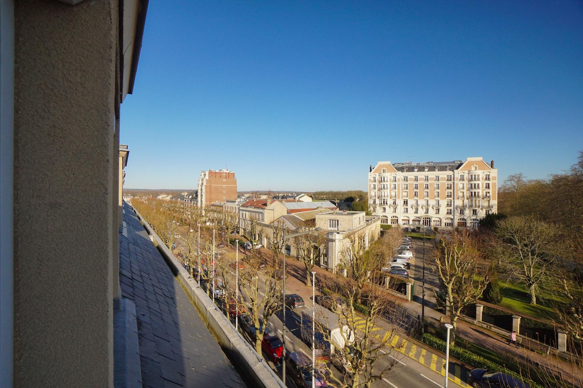 Best Western Plus Hotel Du Parc Chantilly Esterno foto