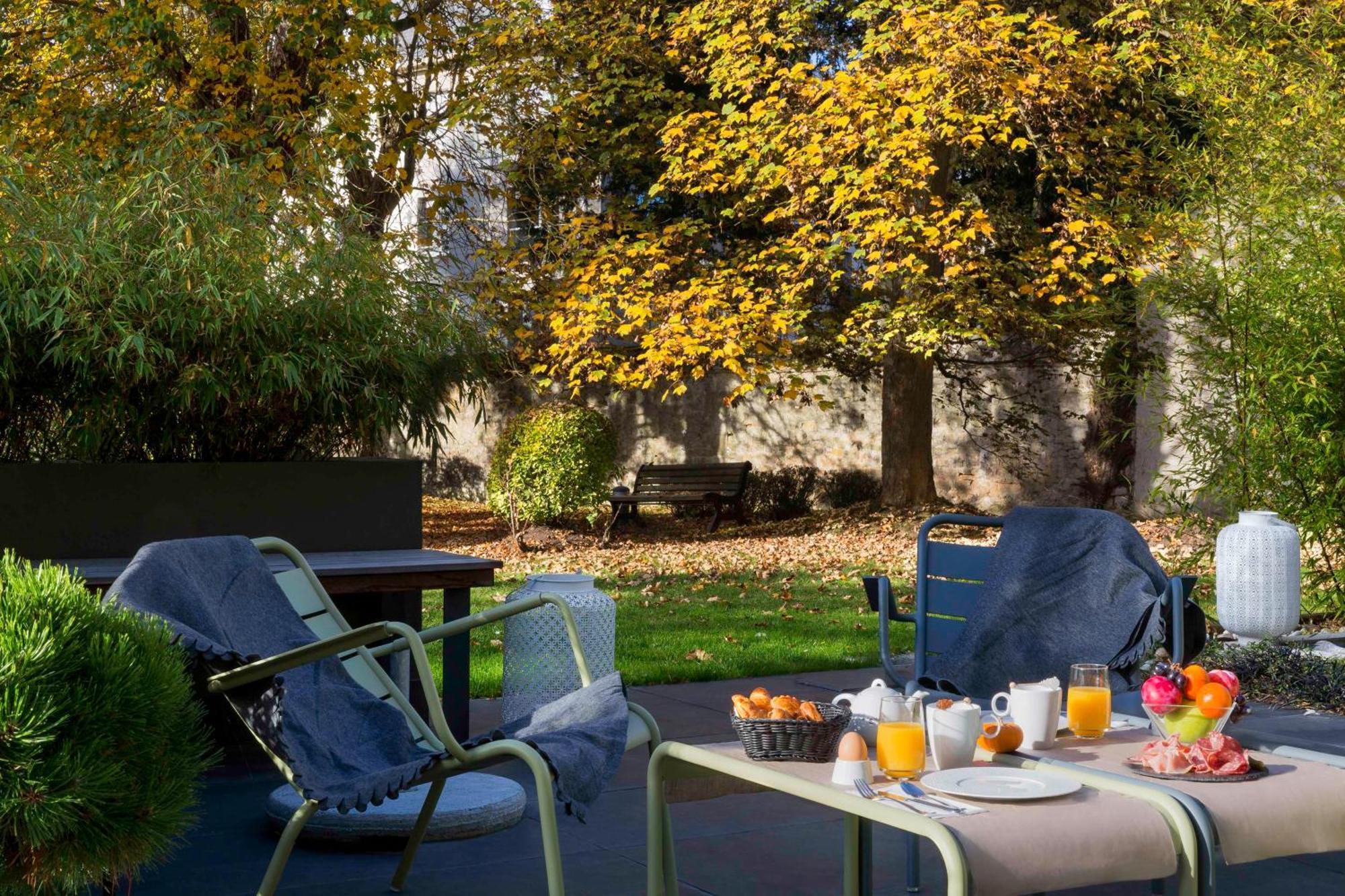 Best Western Plus Hotel Du Parc Chantilly Esterno foto